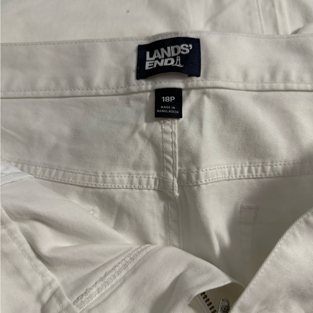 Lands’ End Women's High Rise 5 Pocket Wide Leg Chino Pants 18 Petite - Picture 2 of 4